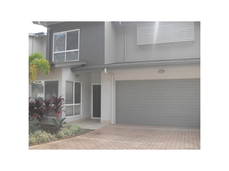 16/71 Elizabeth Street, Urangan QLD 4655