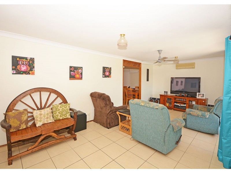 6 Golden Court, Kawungan QLD 4655