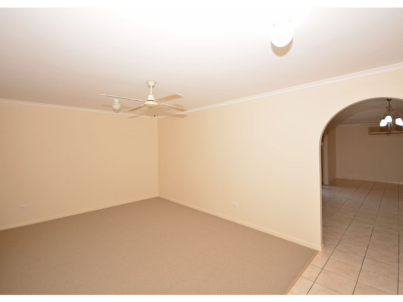 15 Spoonbill Way, Eli Waters QLD 4655