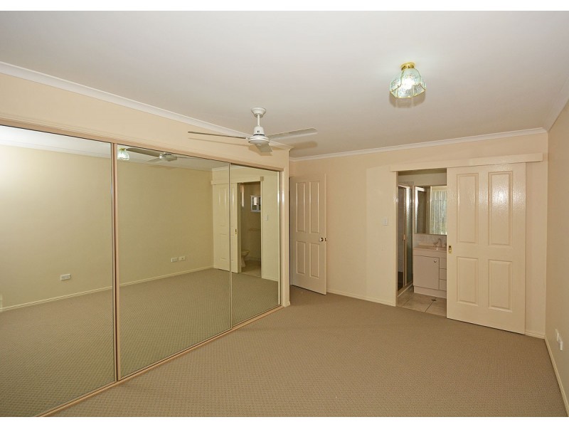 15 Spoonbill Way, Eli Waters QLD 4655