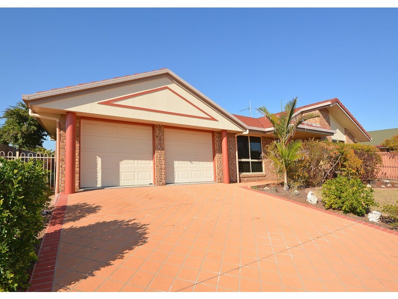 15 Spoonbill Way, Eli Waters QLD 4655