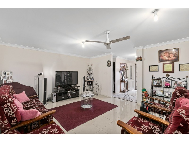 32 Lucas Drive, Burrum Heads QLD 4659