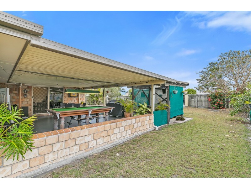 32 Lucas Drive, Burrum Heads QLD 4659
