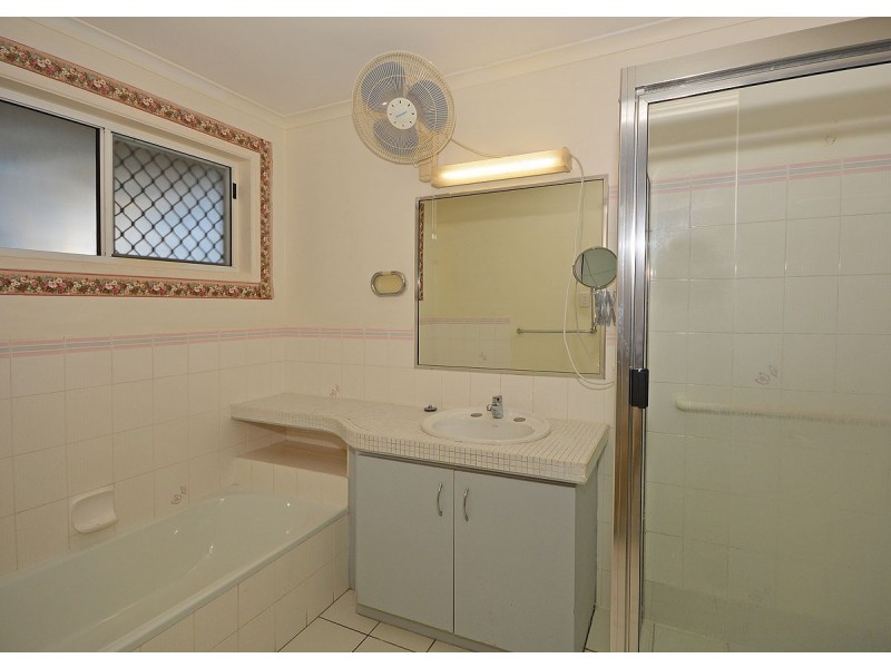 41 Kululu Crescent, Scarness QLD 4655