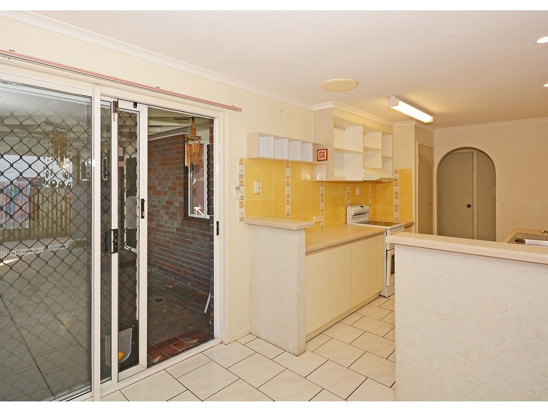 41 Kululu Crescent, Scarness QLD 4655
