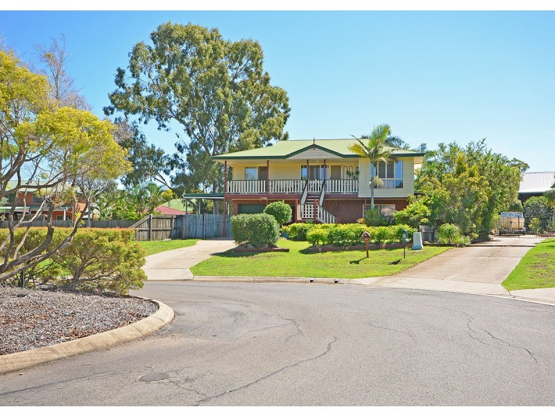 32 Earls Court, Point Vernon QLD 4655