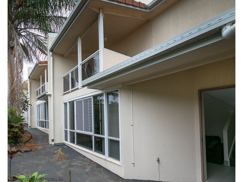 6/184 Torquay Road, Scarness QLD 4655