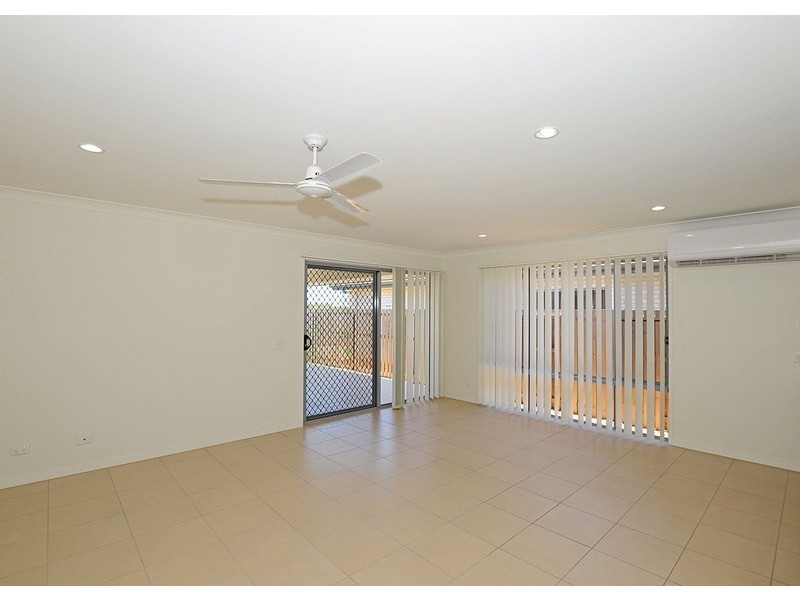 49 Blaxland Road, Urraween QLD 4655