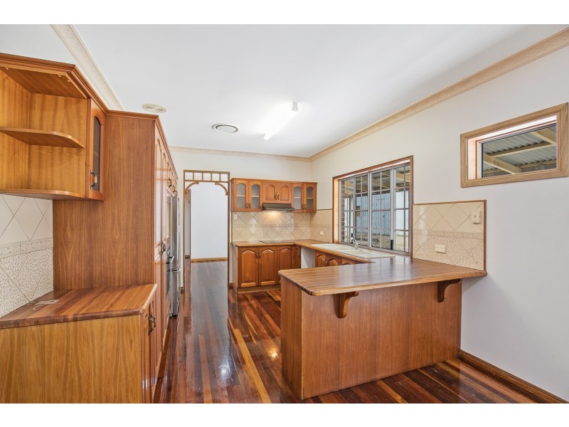 84 Sunnyside Drive, Susan River QLD 4655