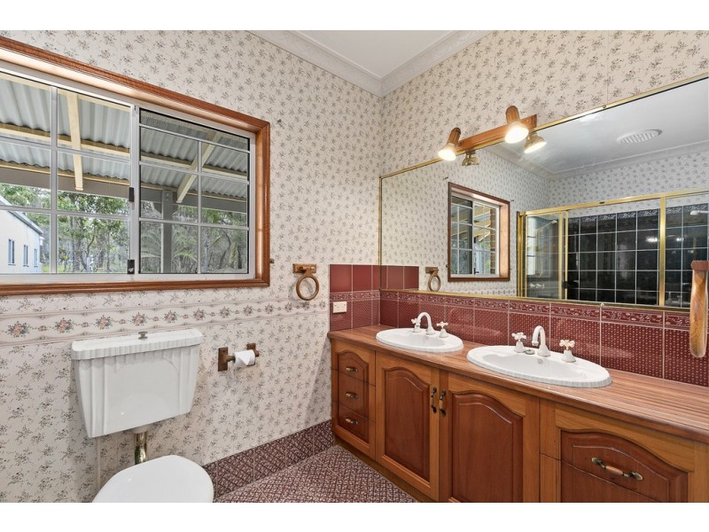 84 Sunnyside Drive, Susan River QLD 4655