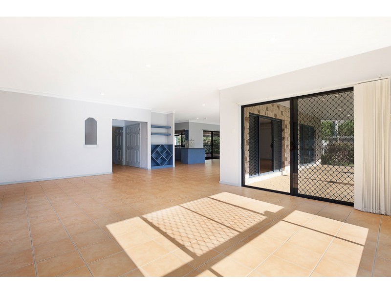 217 Esplanade, Pialba QLD 4655