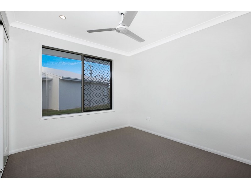 6 Poinciana Cresent, Kawungan QLD 4655