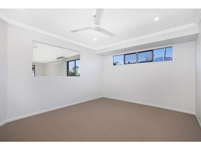 6A Poinciana Cresent, Kawungan QLD 4655