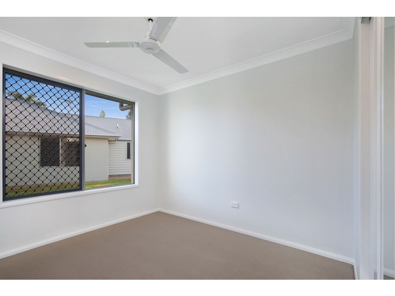 6A Poinciana Cresent, Kawungan QLD 4655