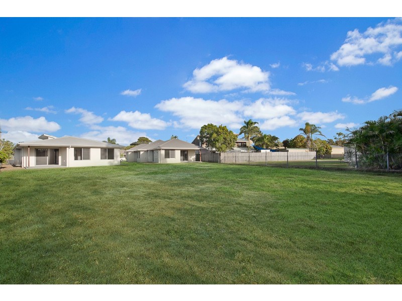 6A Poinciana Cresent, Kawungan QLD 4655