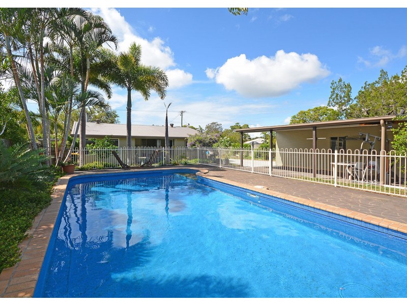 43 Stephenson Street, Pialba QLD 4655