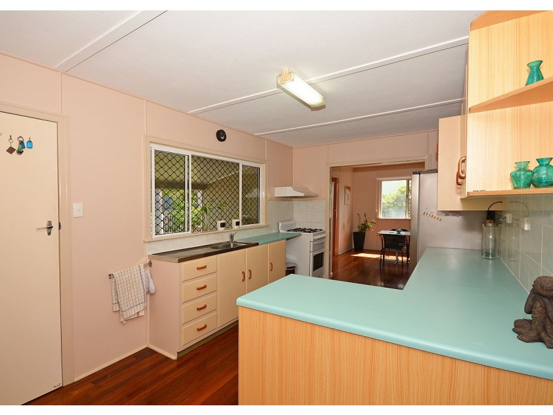 43 Stephenson Street, Pialba QLD 4655