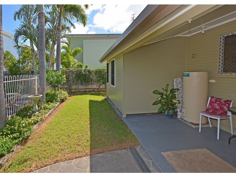 43 Stephenson Street, Pialba QLD 4655