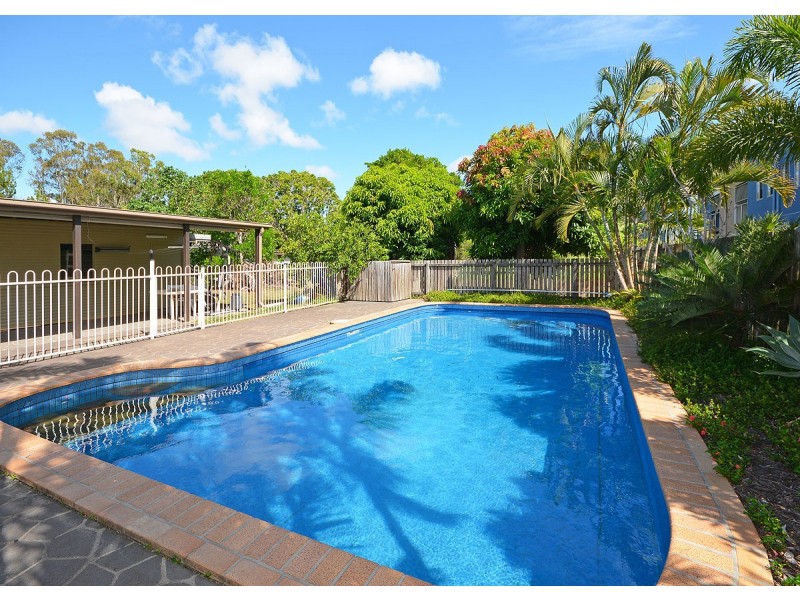 43 Stephenson Street, Pialba QLD 4655