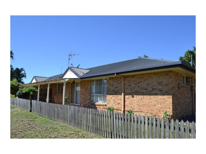 119 North Street, Point Vernon QLD 4655