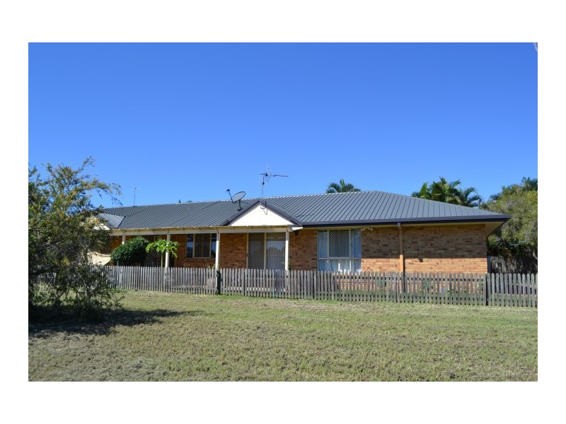 119 North Street, Point Vernon QLD 4655