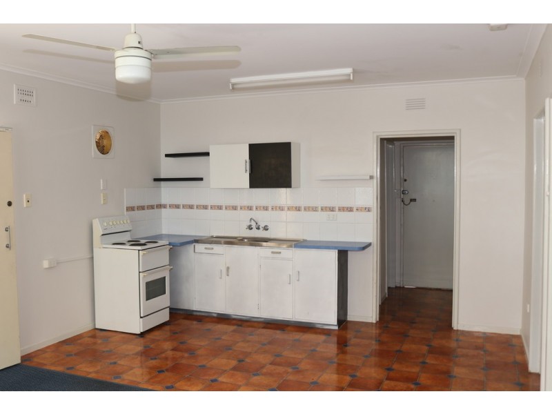 3/379 Charlton Esplanade, Scarness QLD 4655