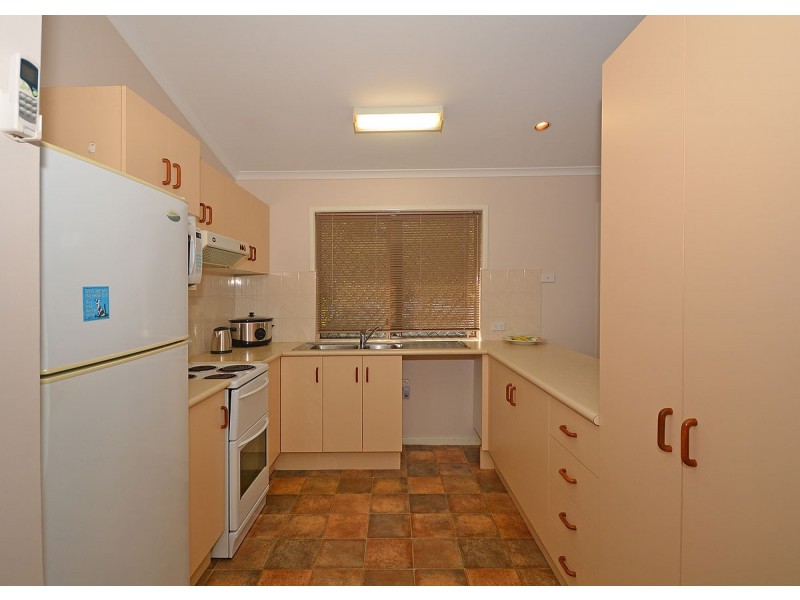 Unit 1/73-75 Newhaven Street, Pialba QLD 4655