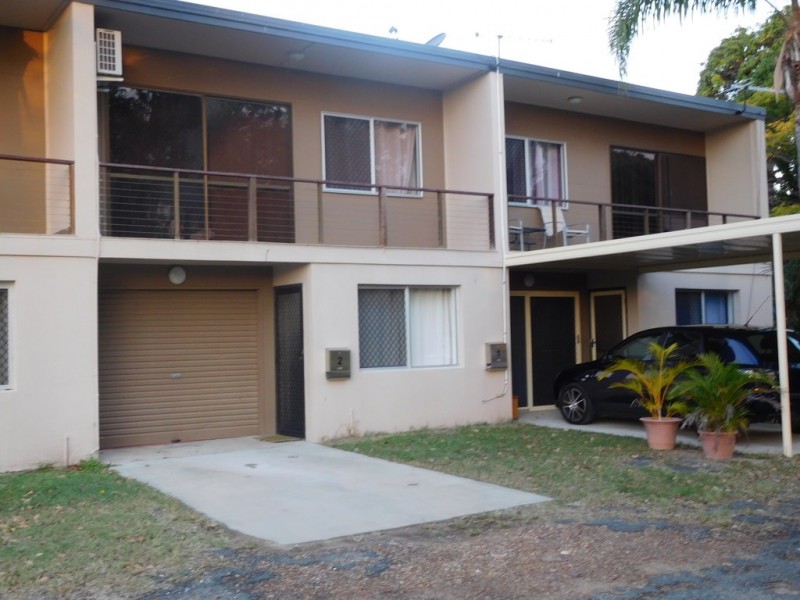2/3 Down Street, Scarness QLD 4655
