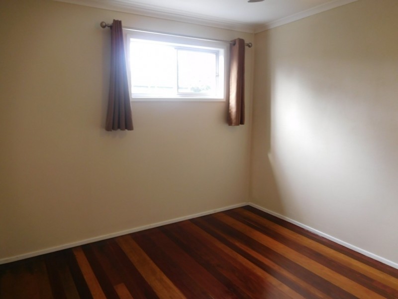 2/3 Down Street, Scarness QLD 4655