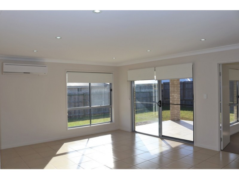 23 Bounty Circuit, Eli Waters QLD 4655