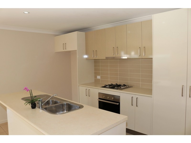 23 Bounty Circuit, Eli Waters QLD 4655