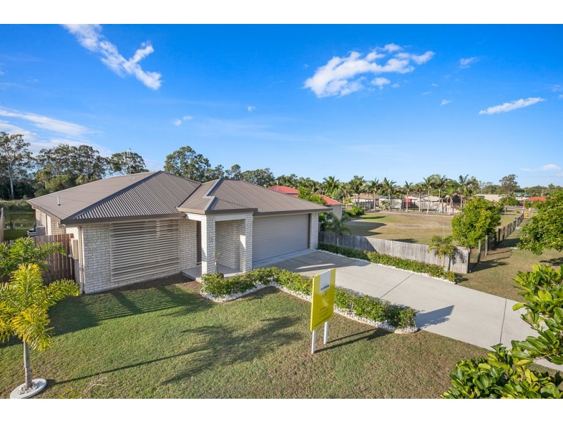 19 Sunny Way, Toogoom QLD 4655