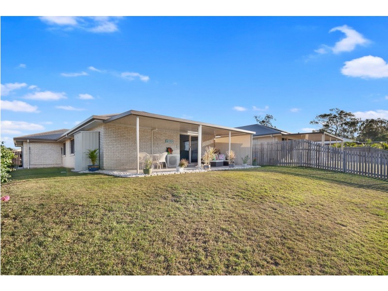 19 Sunny Way, Toogoom QLD 4655