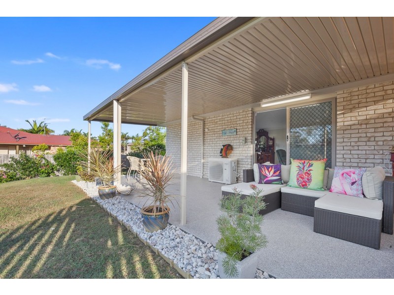19 Sunny Way, Toogoom QLD 4655