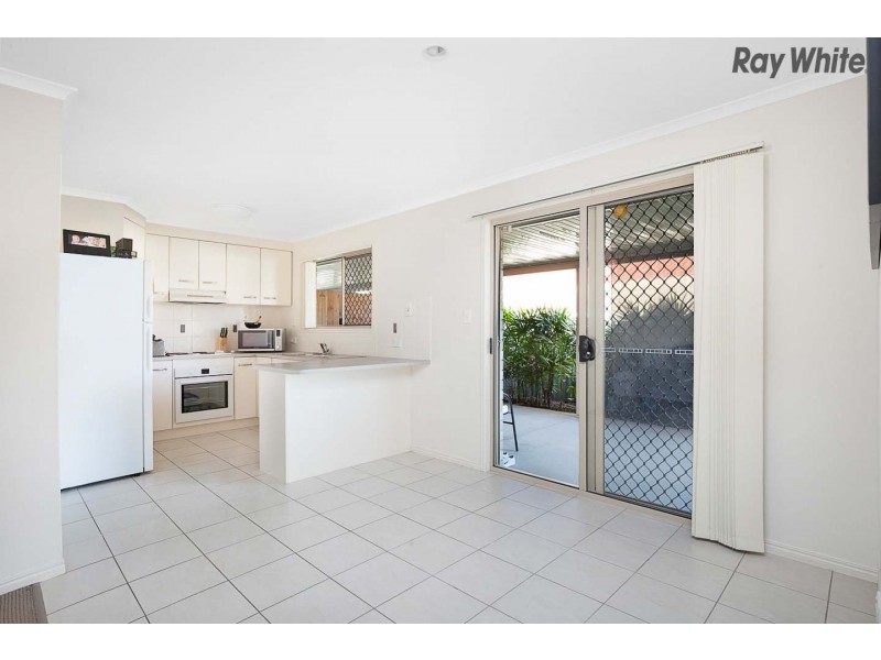 1 Malcolm Court, Point Vernon QLD 4655