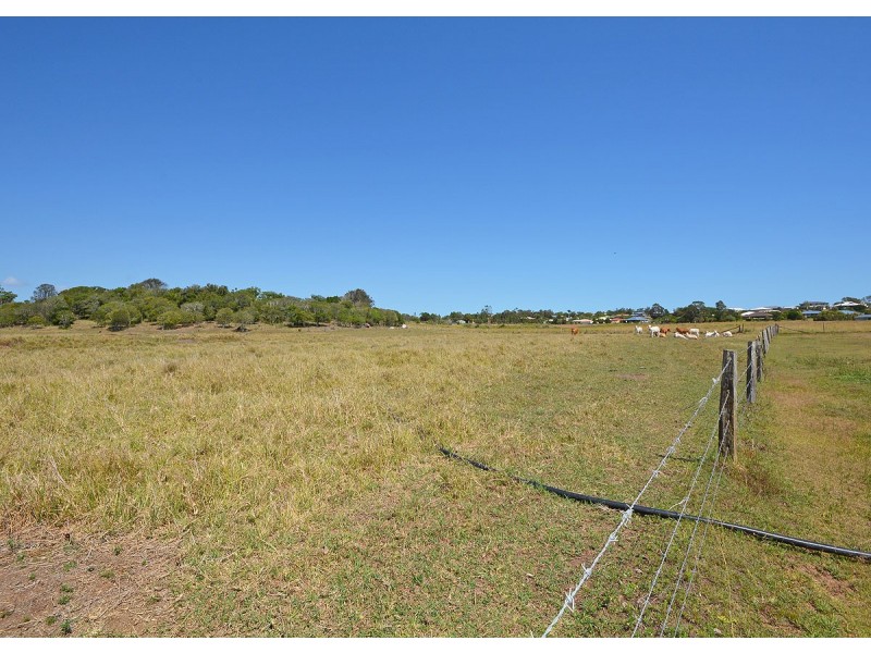 85-105 Carls Road, Dundowran QLD 4655