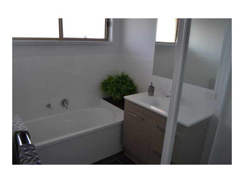 9 Parakeet Court, Kawungan QLD 4655