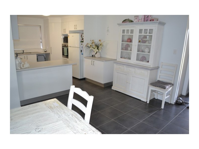 9 Parakeet Court, Kawungan QLD 4655