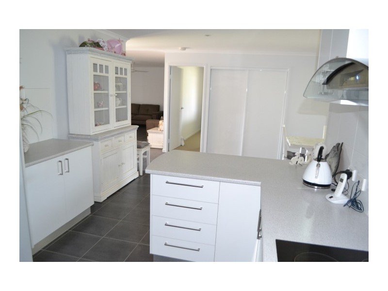 9 Parakeet Court, Kawungan QLD 4655