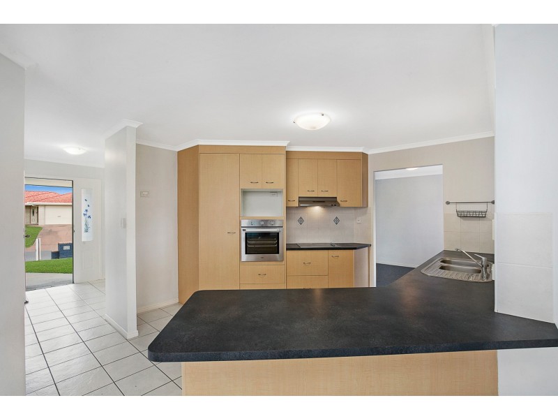 1 Gwen Court, Urraween QLD 4655