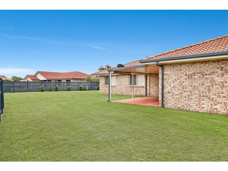 1 Gwen Court, Urraween QLD 4655