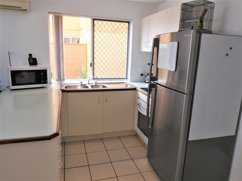 31/17 Buccaneer Drive (Great Sandy Straits Marina), Urangan QLD 4655