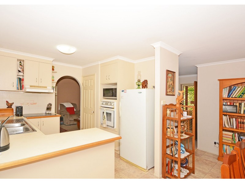 15 Thornbill Drive, Eli Waters QLD 4655