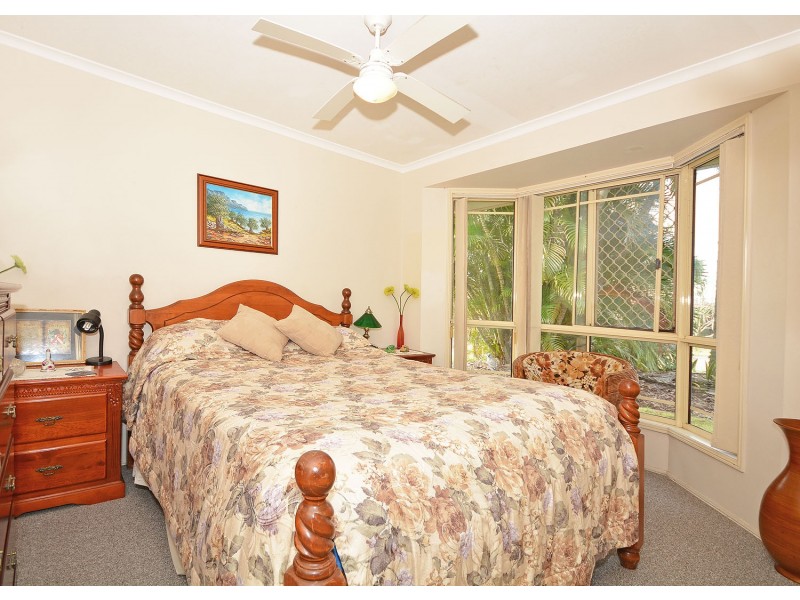 15 Thornbill Drive, Eli Waters QLD 4655