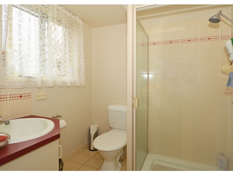 15 Thornbill Drive, Eli Waters QLD 4655