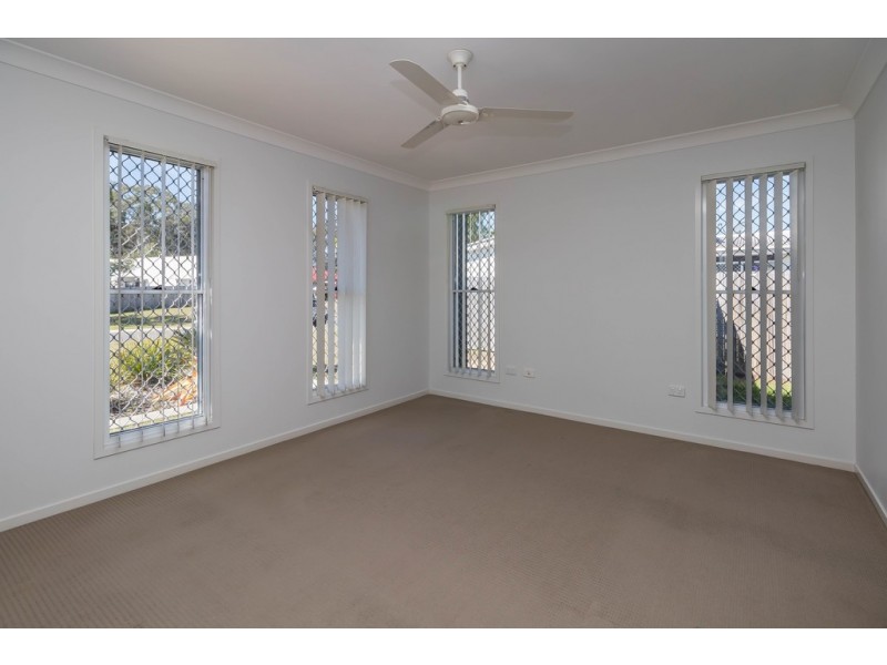 9 Longboard St, Toogoom QLD 4655