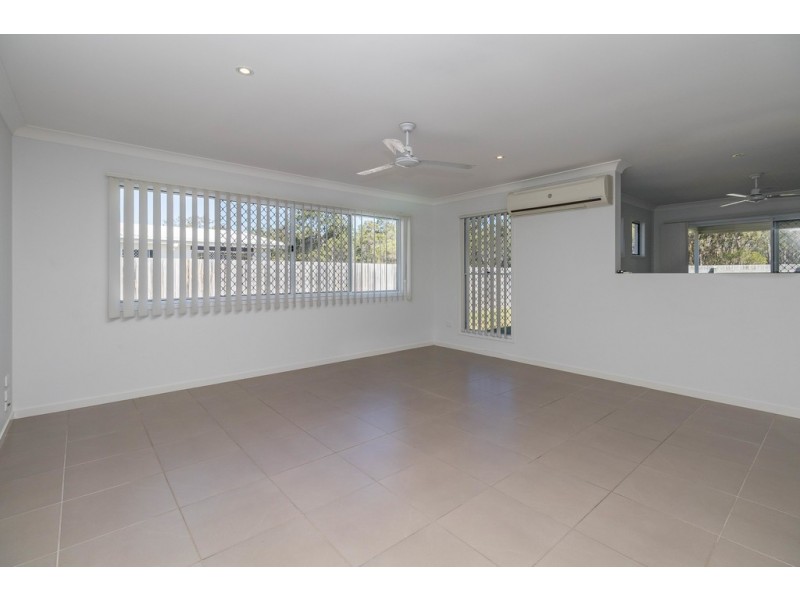 9 Longboard St, Toogoom QLD 4655