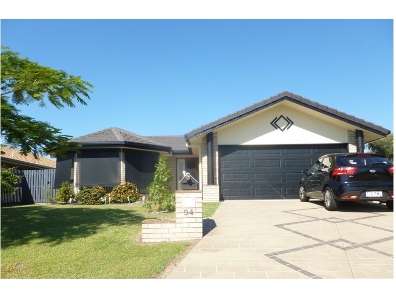 94 Wattle St, Point Vernon QLD 4655