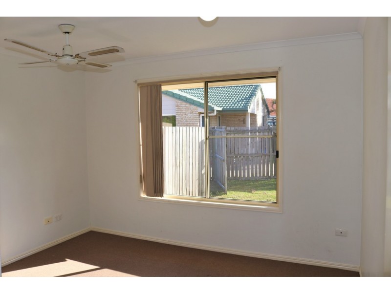 4 Burnett Court, Eli Waters QLD 4655