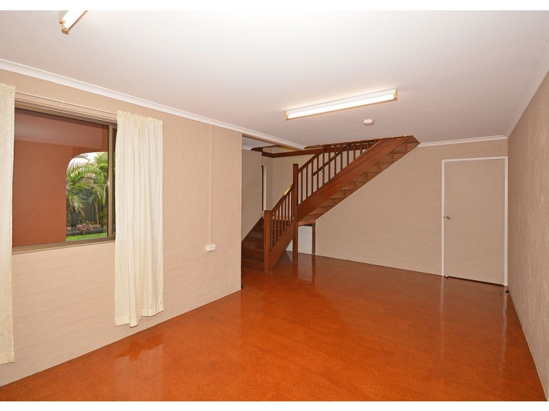 35 Romney Street, Pialba QLD 4655